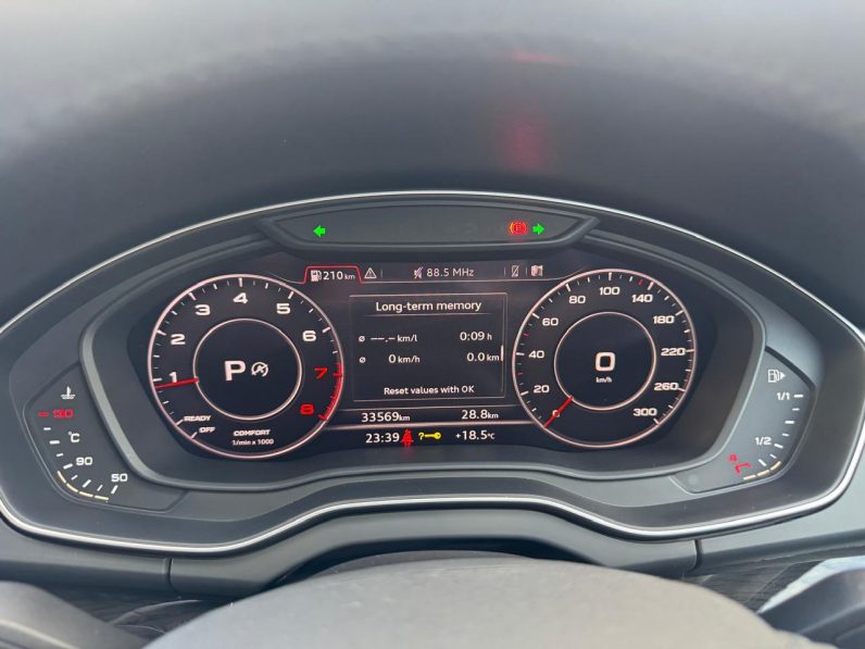 
								Audi Q5 full									