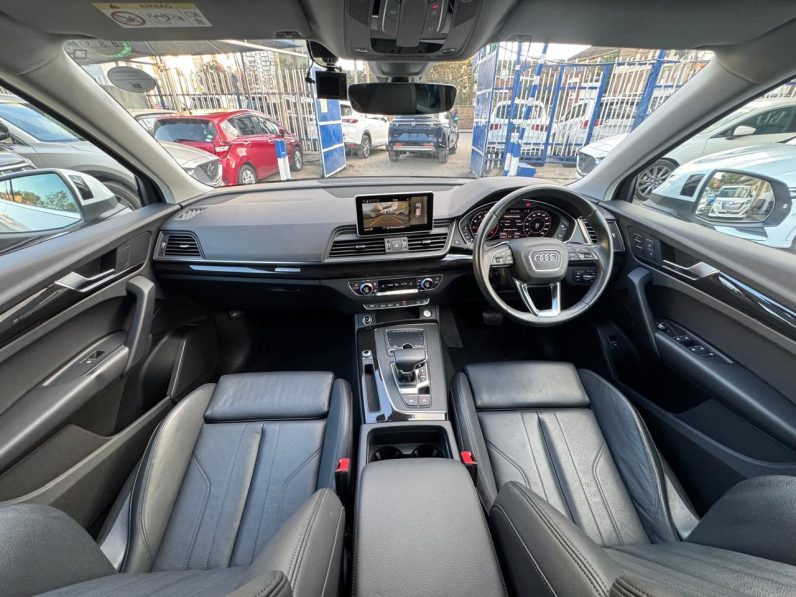 
								Audi Q5 full									