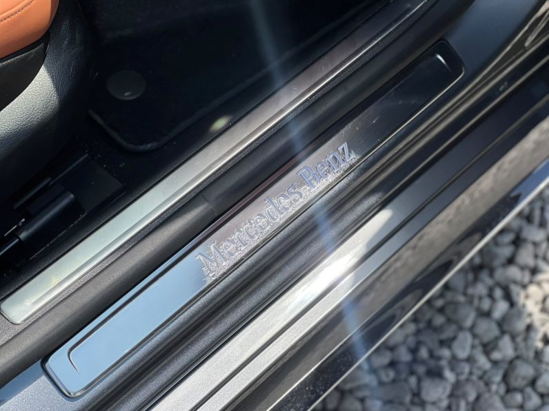 
								Mercedes Benz S500 full									
