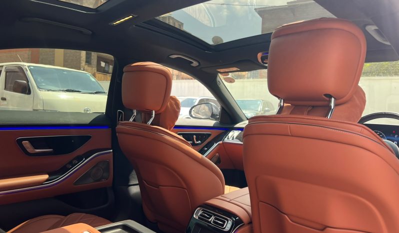 
								Mercedes Benz S500 full									