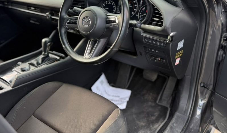
								Mazda 3 full									