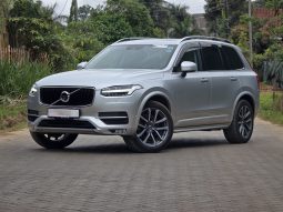 Volvo XC90 T5