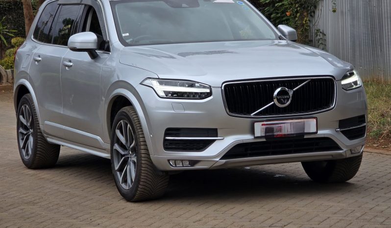
								Volvo XC90 T5 full									