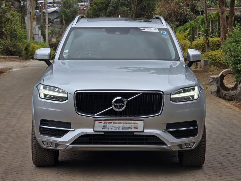 
								Volvo XC90 T5 full									