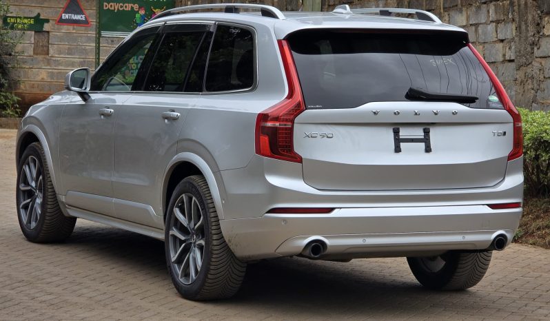 
								Volvo XC90 T5 full									