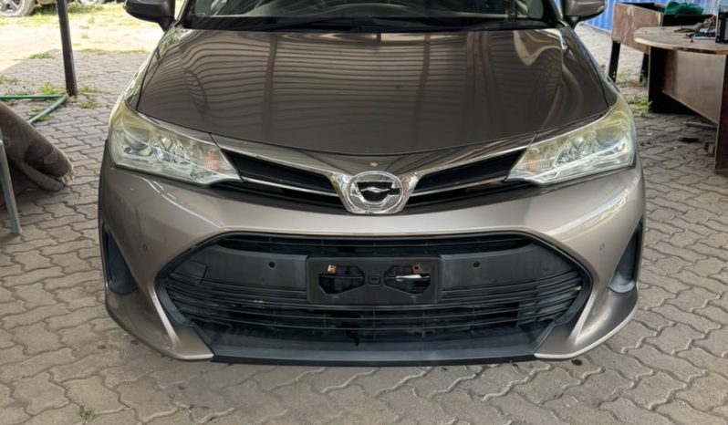
								Toyota Axio full									