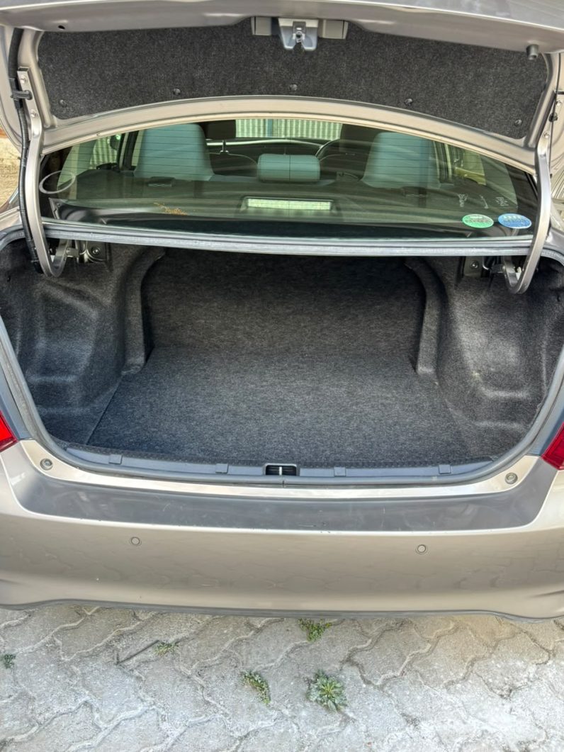 
								Toyota Axio full									