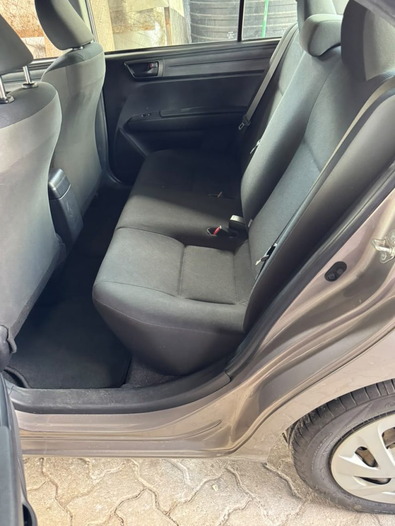 
								Toyota Axio full									