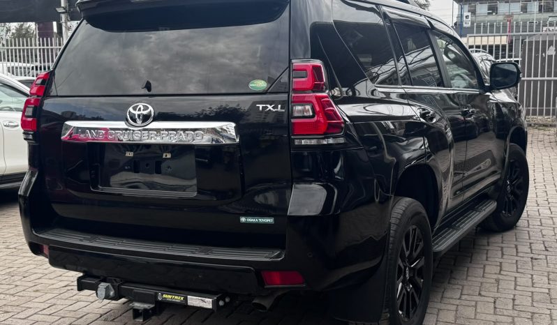
								Toyota Land Cruiser Prado TX-L full									