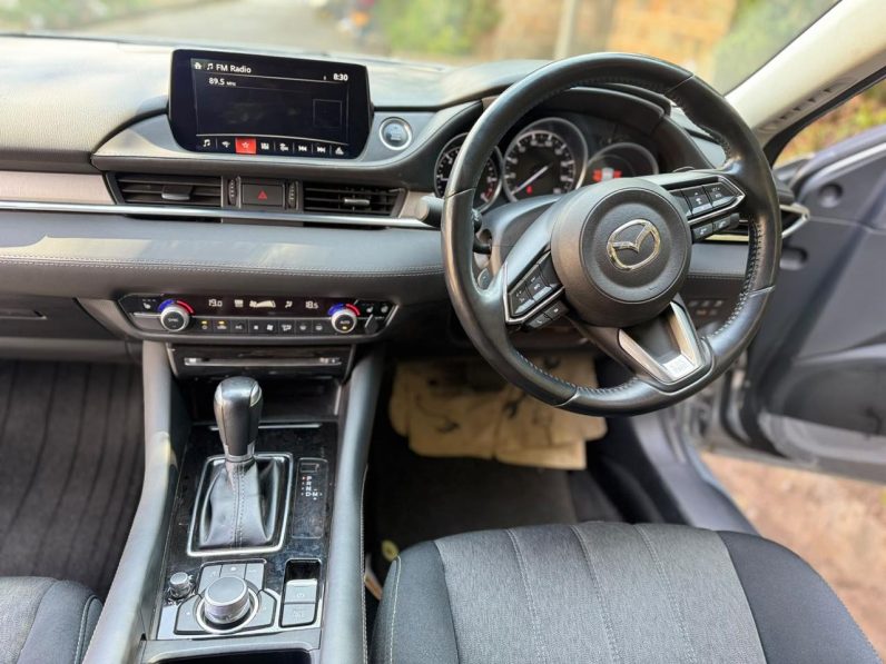 
								Mazda 6 full									