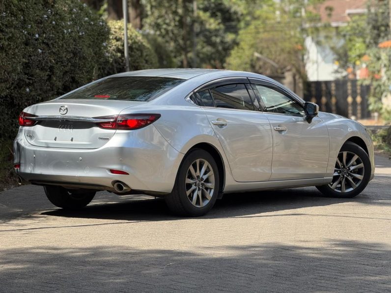 
								Mazda 6 full									