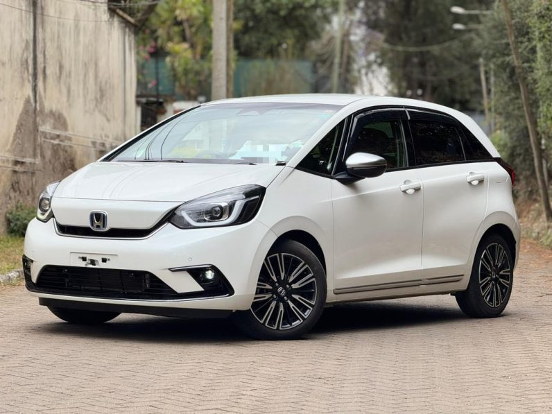 
								HONDA FIT full									