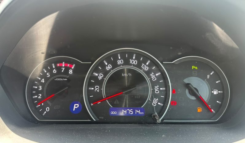 
								TOYOTA NOAH full									