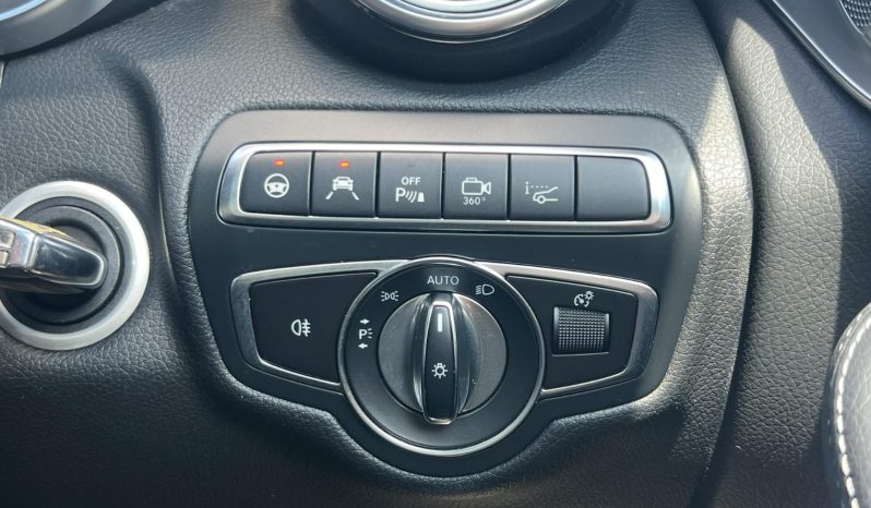 
								Mercedes Benz GLC 220d full									