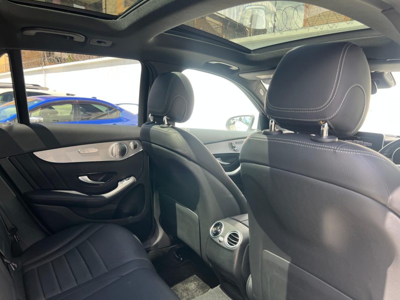 
								Mercedes Benz GLC 220d full									