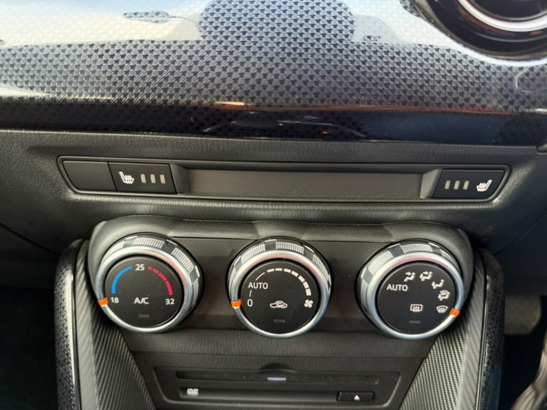 
								MAZDA DEMIO full									