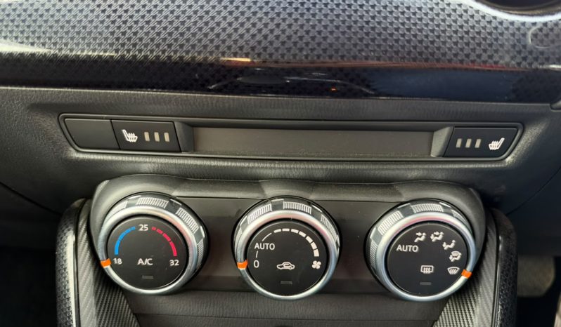 
								MAZDA DEMIO full									