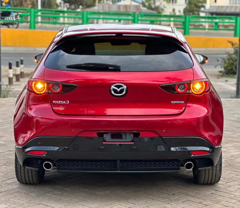 
								MAZDA 3 full									
