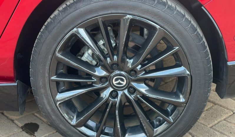 
								MAZDA 3 full									