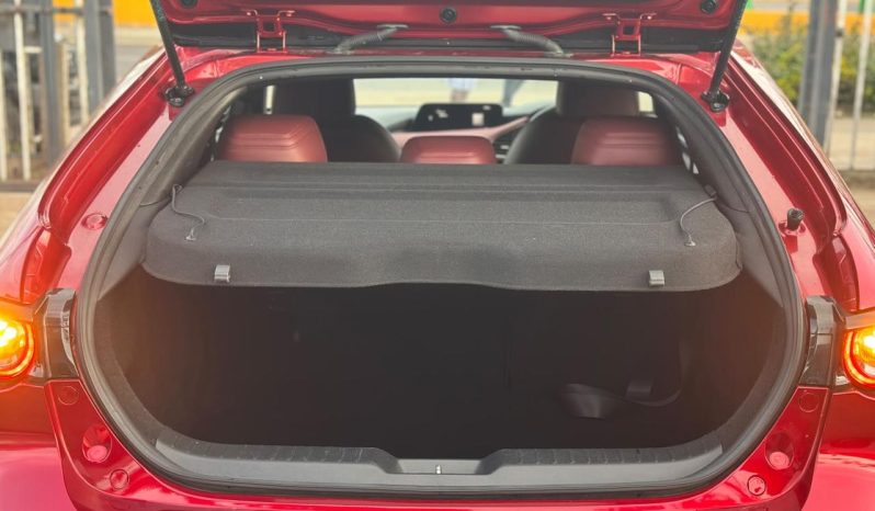 
								MAZDA 3 full									