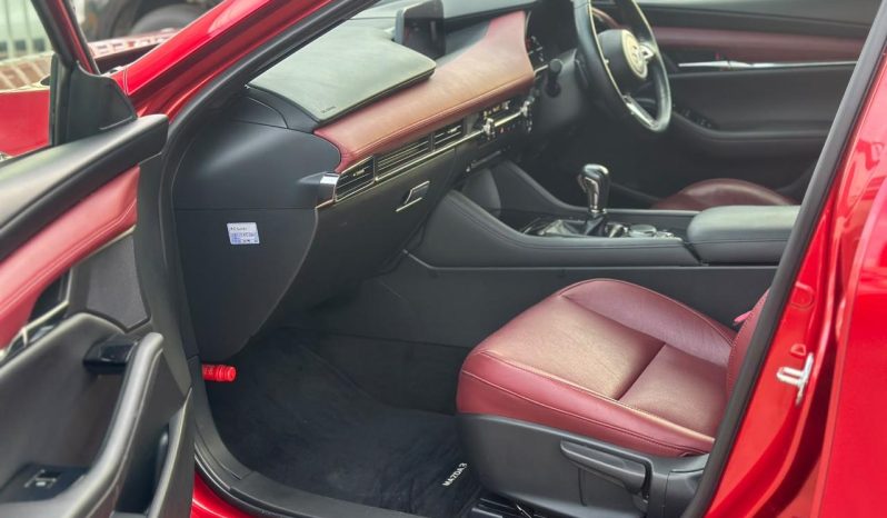 
								MAZDA 3 full									