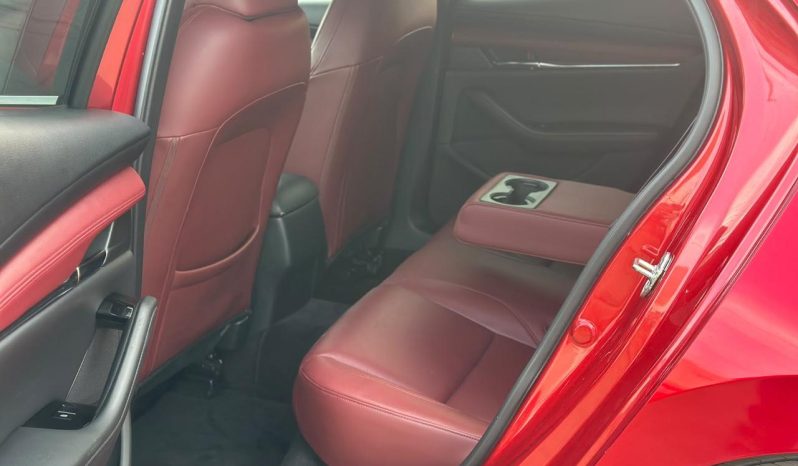 
								MAZDA 3 full									