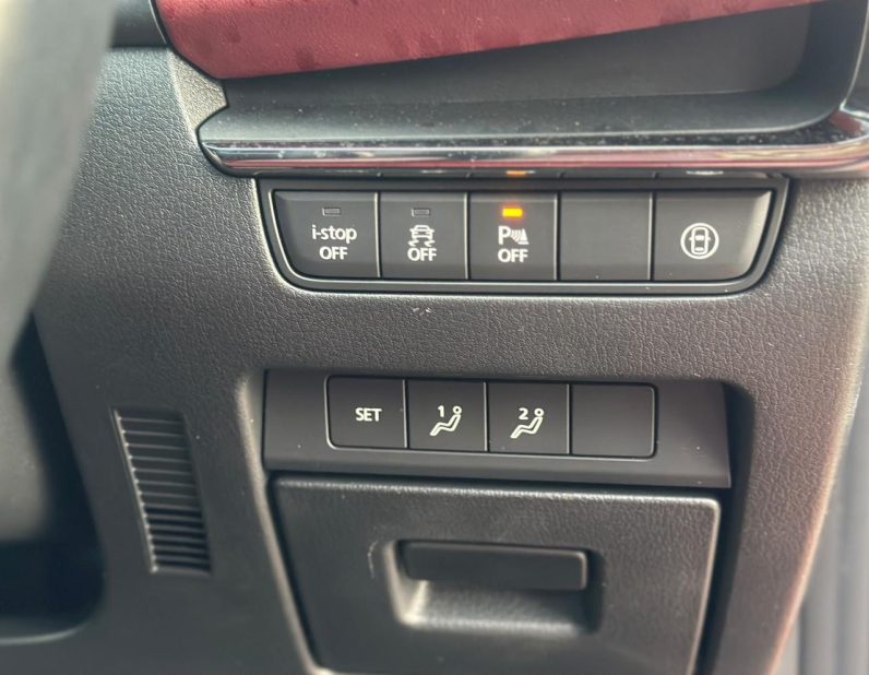 
								MAZDA 3 full									