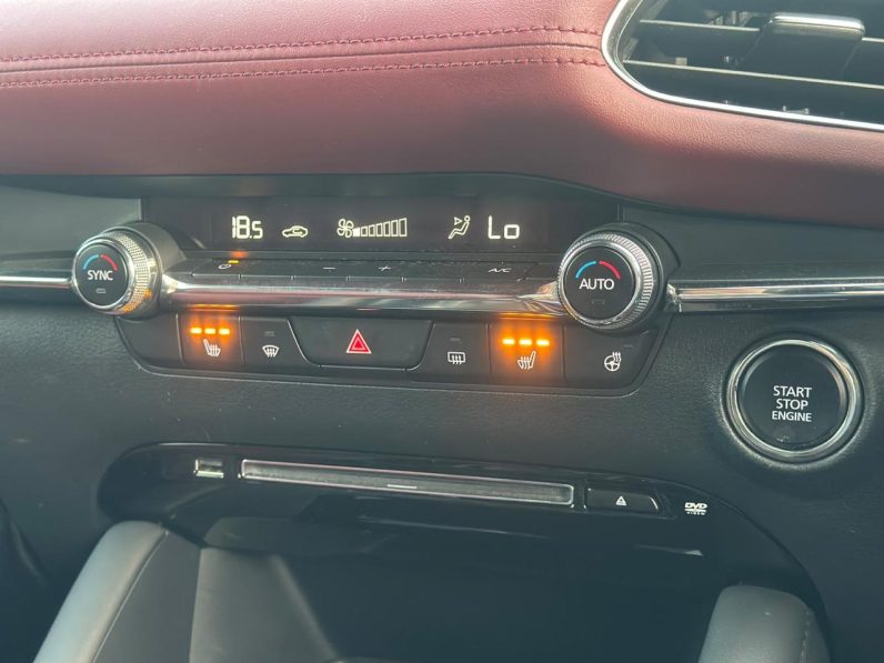 
								MAZDA 3 full									