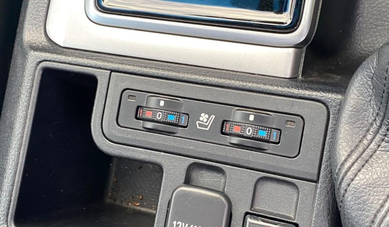 
								TOYOTA LAND CRUISER PRADO TXL full									