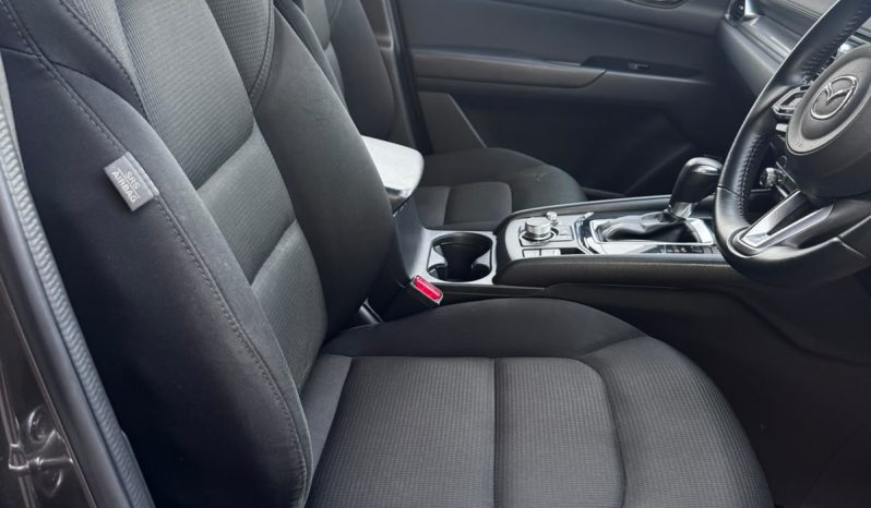 
								Mazda CX-5 full									