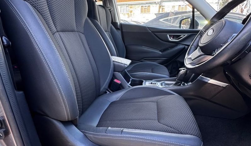 
								Subaru Forester  E Boxer full									