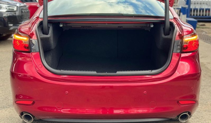 
								MAZDA 6 full									