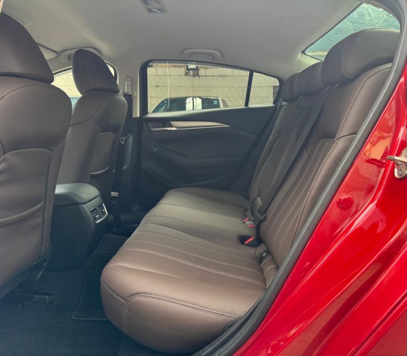 
								MAZDA 6 full									