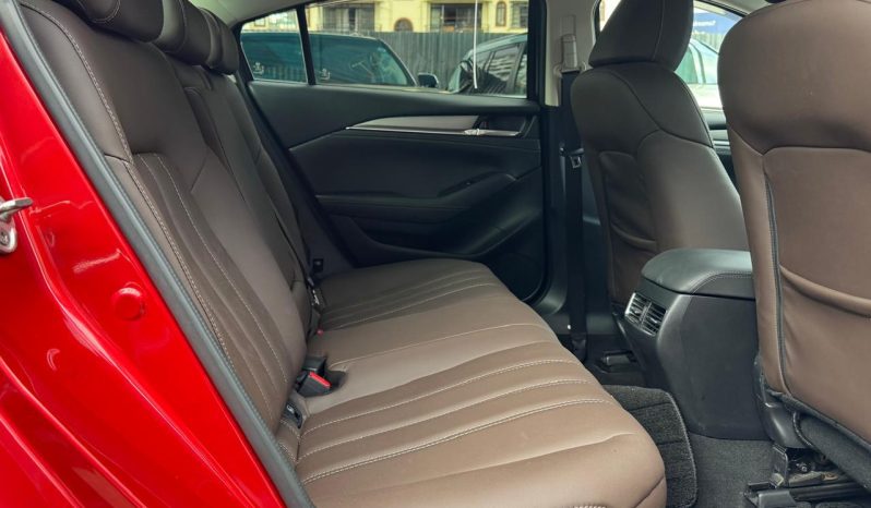 
								MAZDA 6 full									