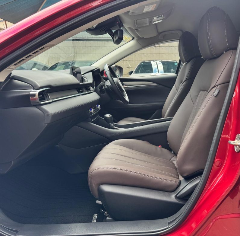 
								MAZDA 6 full									