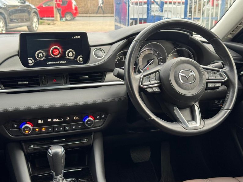
								MAZDA 6 full									