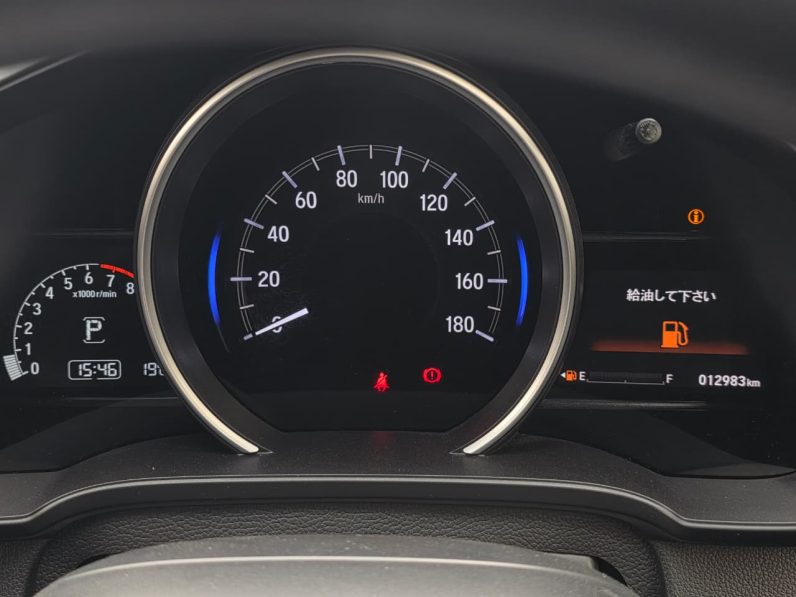 
								Honda Fit full									