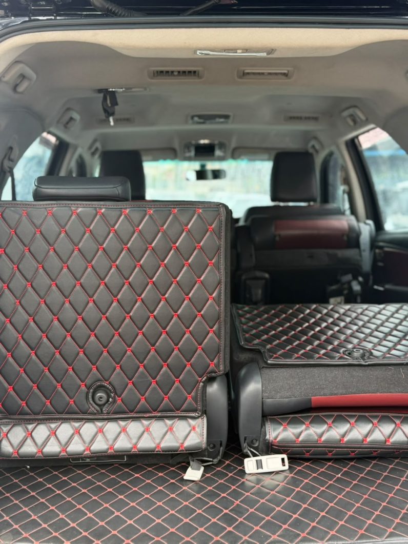 
								Toyota Fortuner full									