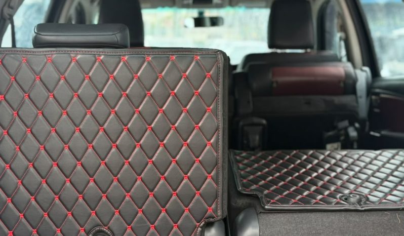 
								Toyota Fortuner full									
