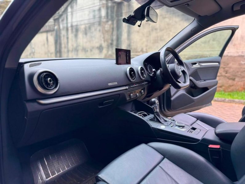 
								AUDI A3 full									