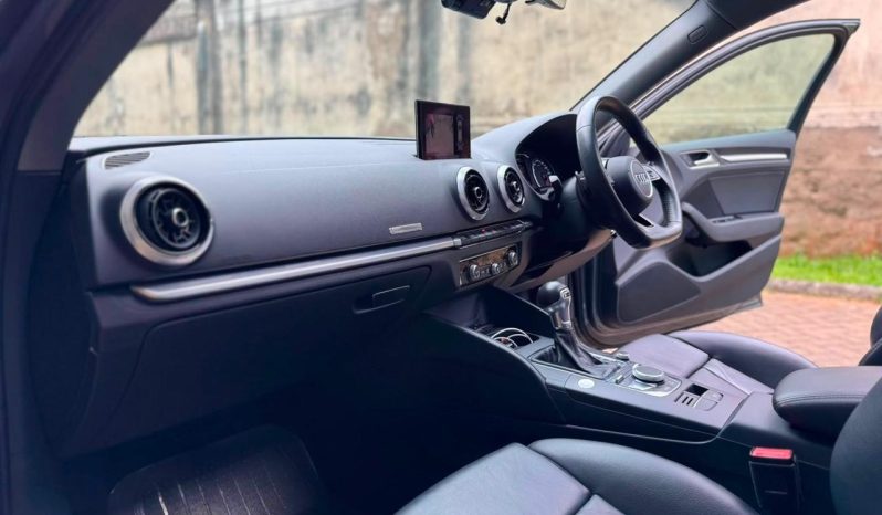 
								AUDI A3 full									