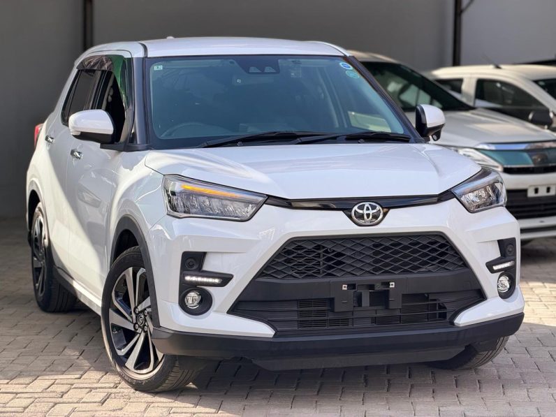 
								Toyota Raiz full									