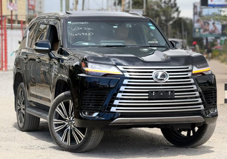 
								Lexus LX600 full									