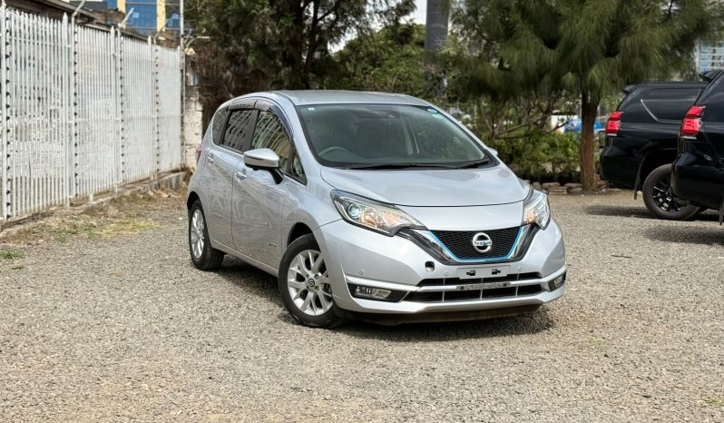 
								Nissan Note full									