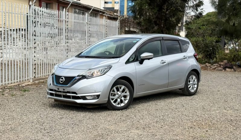 
								Nissan Note full									