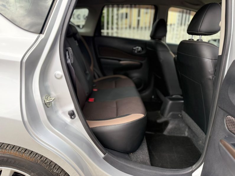 
								Nissan Note full									