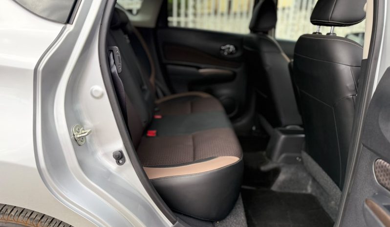 
								Nissan Note full									