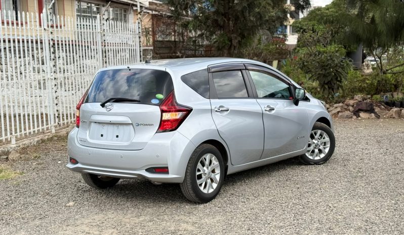 
								Nissan Note full									