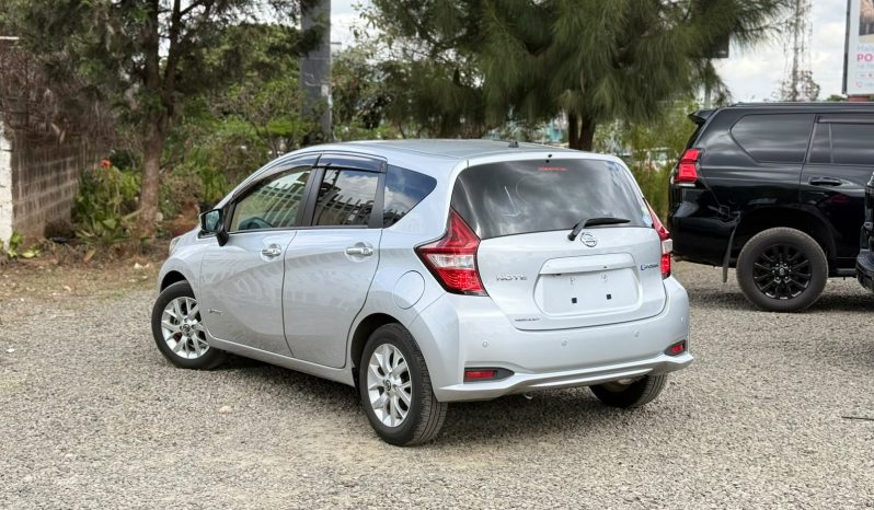 
								Nissan Note full									