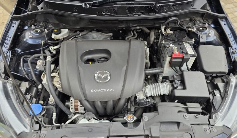 
								Mazda 2 full									
